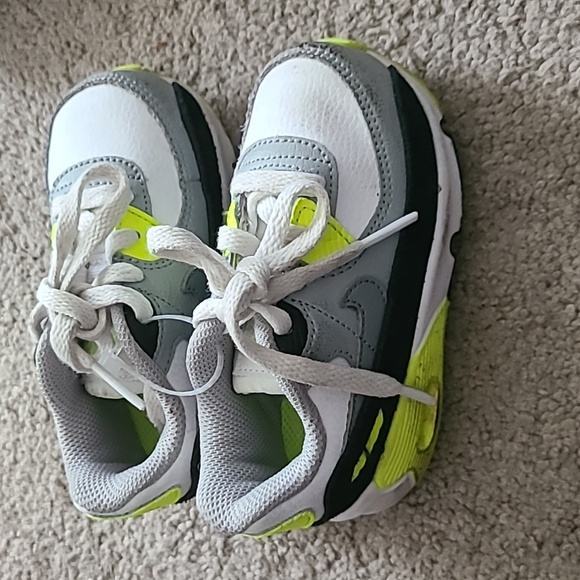 Gray white and neon yellow 6c nikes - Picture 3 of 6